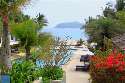 许绍雄的任职经历与成就回顾（许绍雄现在怎么样了）